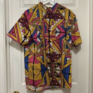 Massive Short Sleeve Button Down Shirt Large Vibrant Hippie Graphic Print